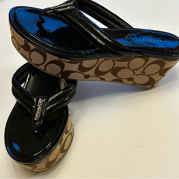 Coach Nella Brown Tan Signature Platform Sandals Size 6.5 - Picture 2 of 16